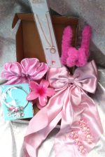 Pink Luxe Hamper – Hair Accessories & Jewellery Hamper Gift Box - Image 2