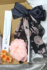 Midnight Bloom Gift Box – Floral Elegance Hair & Jewelry Set - Image 2