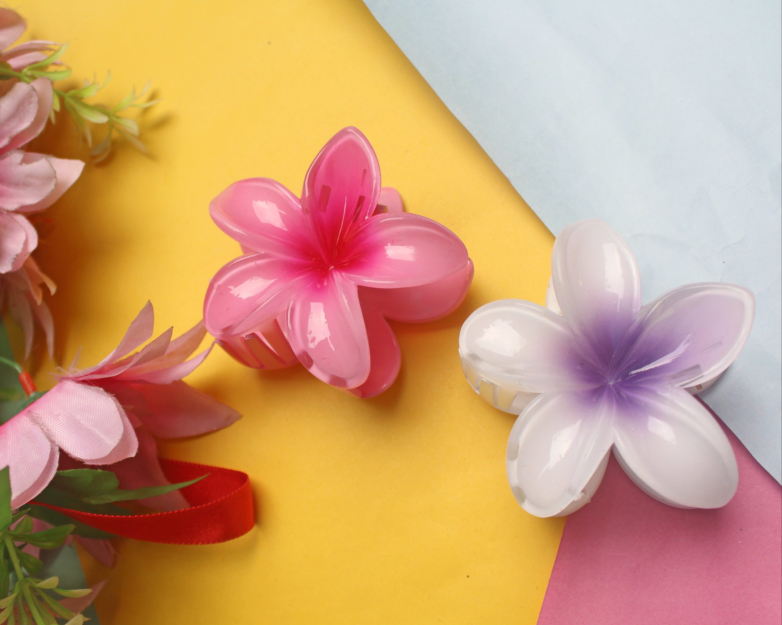 Enchanting Floral Hair Clips Set of 2 Enchanting Floral Hair Clips Set of 2