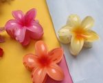 Radiant Sunset Bloom Hair Claw Clip (Pack of 3)