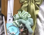 Mint Luxe Hamper – Elegant Gift Box
